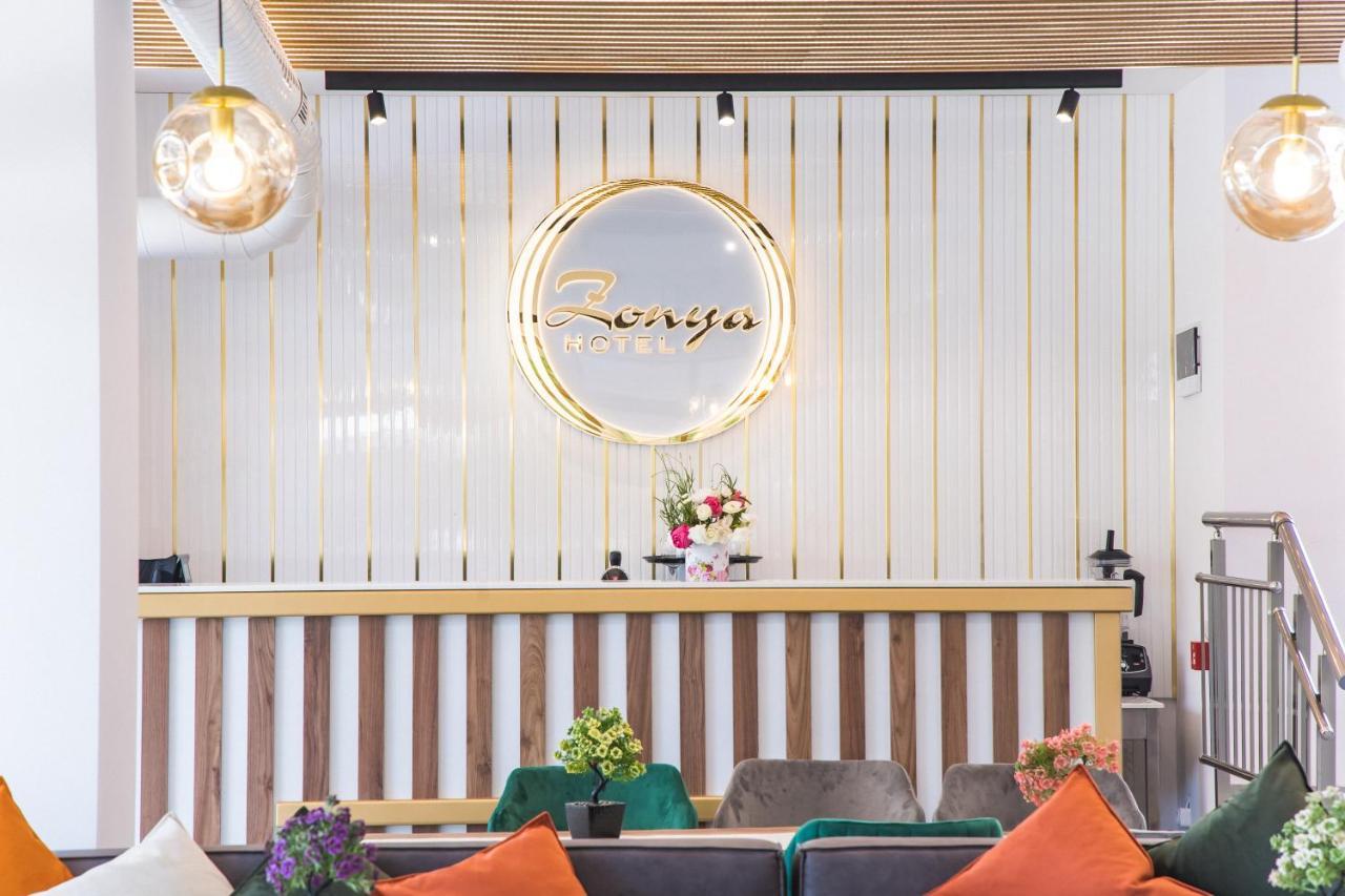 Hotel Zonya Slăntjev Brjag Exteriör bild