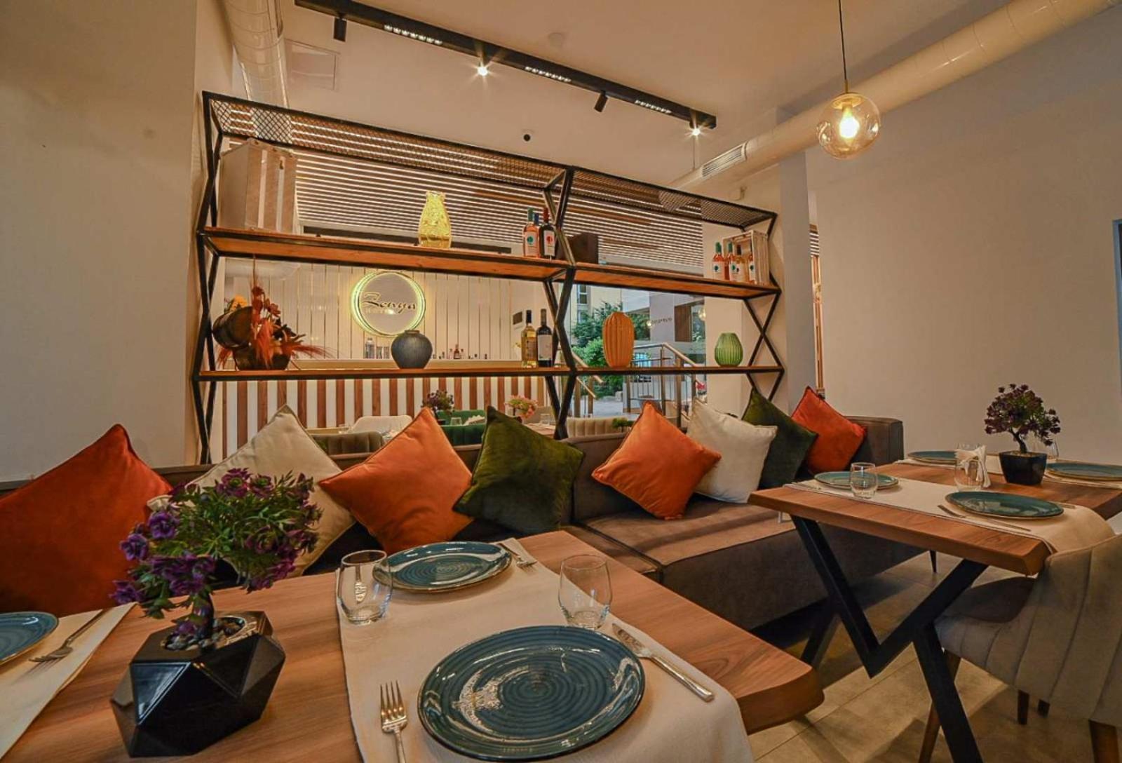 Hotel Zonya Slăntjev Brjag Exteriör bild
