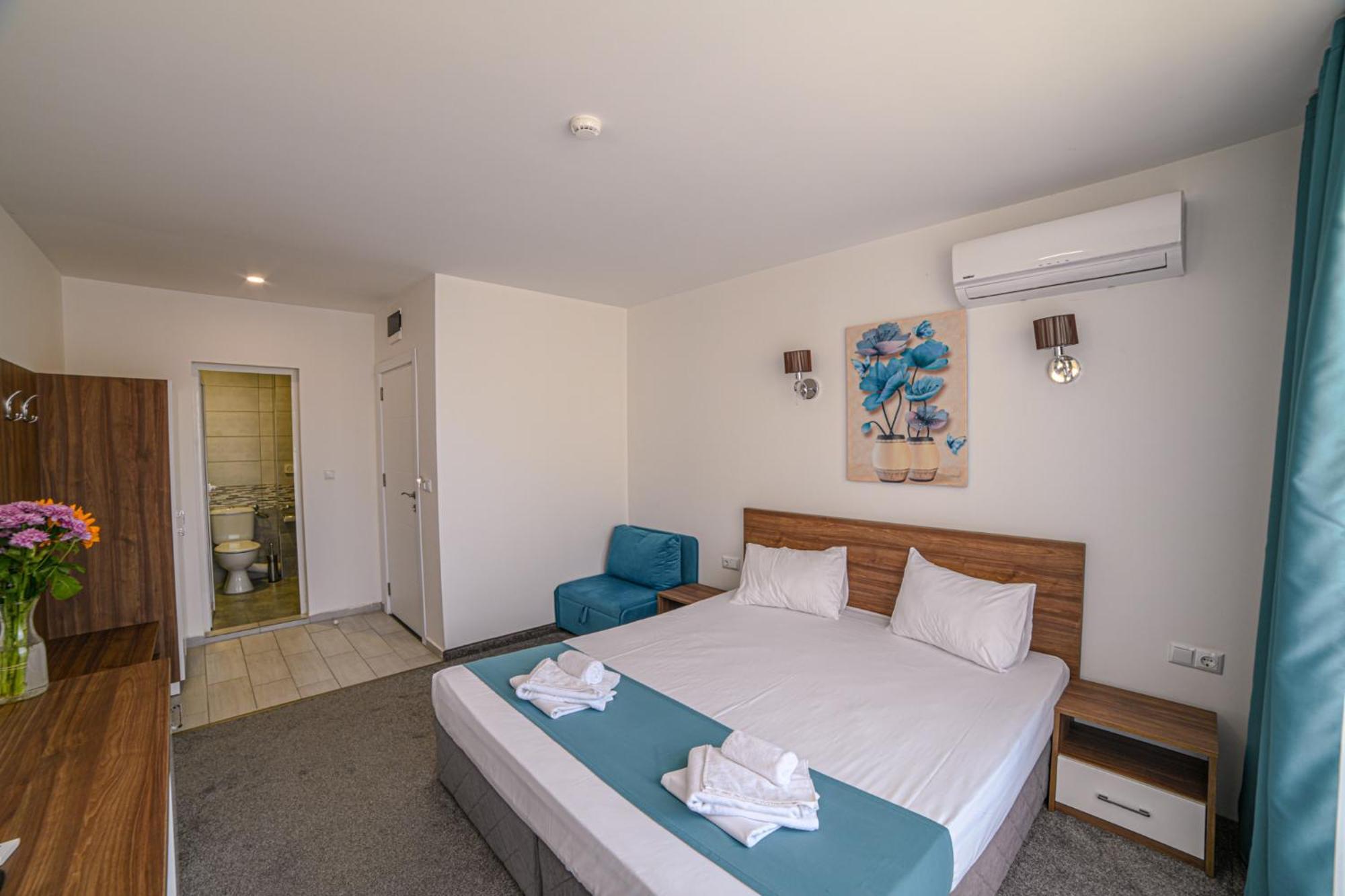 Hotel Zonya Slăntjev Brjag Exteriör bild